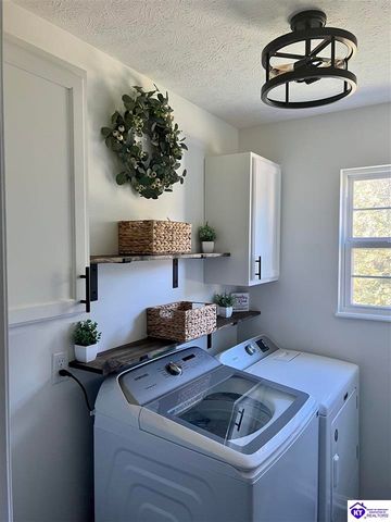 244 Blossom Lane, Elizabethtown, KY 42701