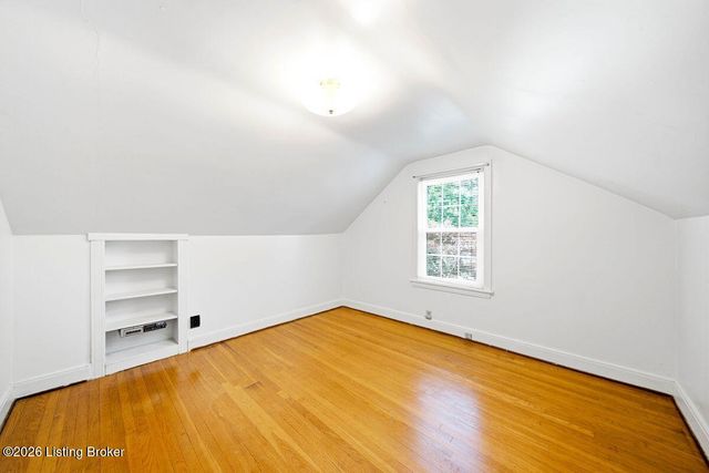 4003 Carol Rd, Louisville, KY 40218