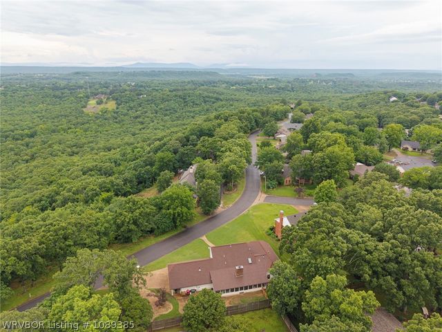 10308 Stoneleige Street, Fort Smith, AR 72908