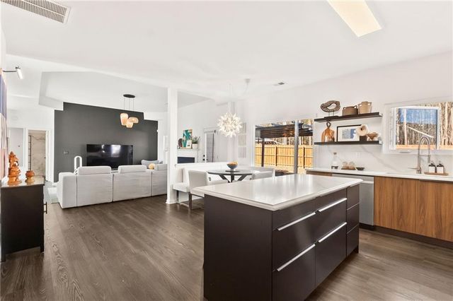 126 Briandwood Drive, Newnan, GA 30265