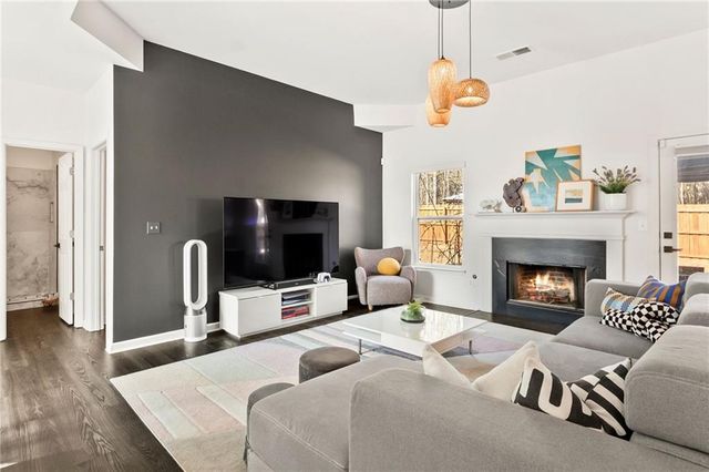 126 Briandwood Drive, Newnan, GA 30265