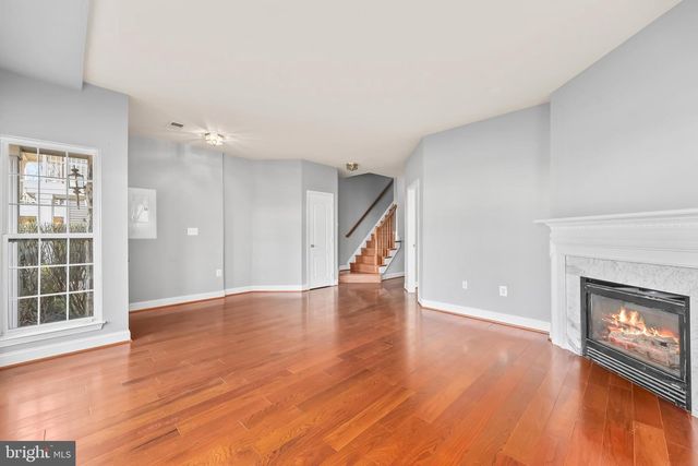 16454 KENNEWEG CT, Woodbridge, VA 22191