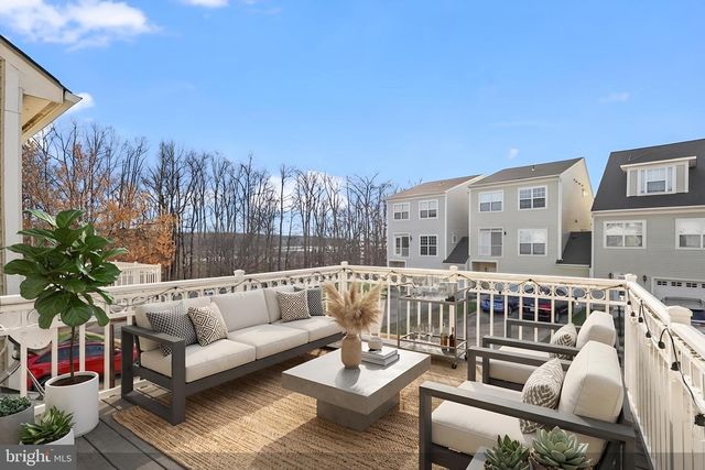 16454 KENNEWEG CT, Woodbridge, VA 22191