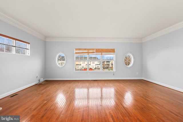 16454 KENNEWEG CT, Woodbridge, VA 22191