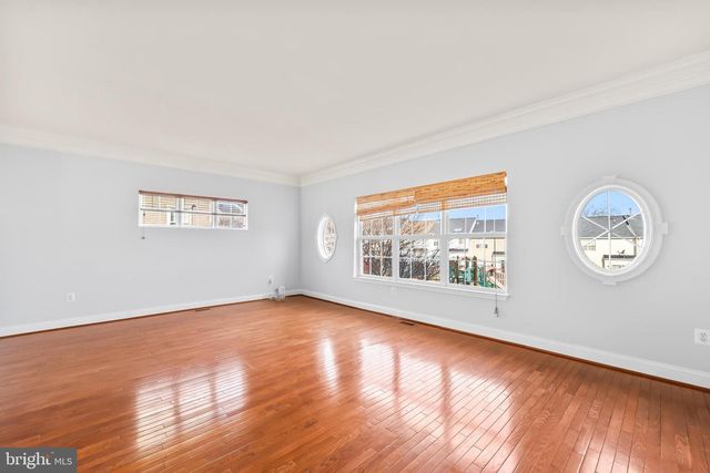 16454 KENNEWEG CT, Woodbridge, VA 22191