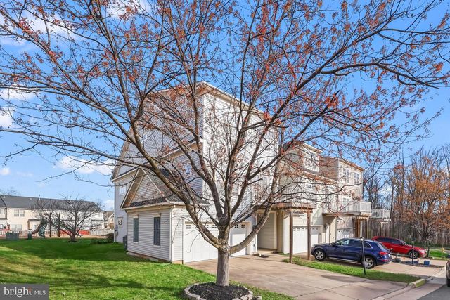 16454 KENNEWEG CT, Woodbridge, VA 22191