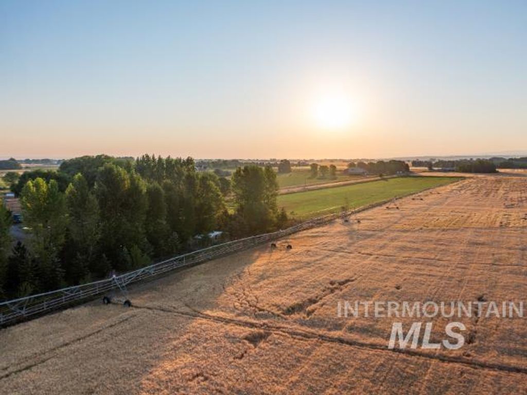 6891 W 2000 S, Rexburg, ID 83440 photo 11