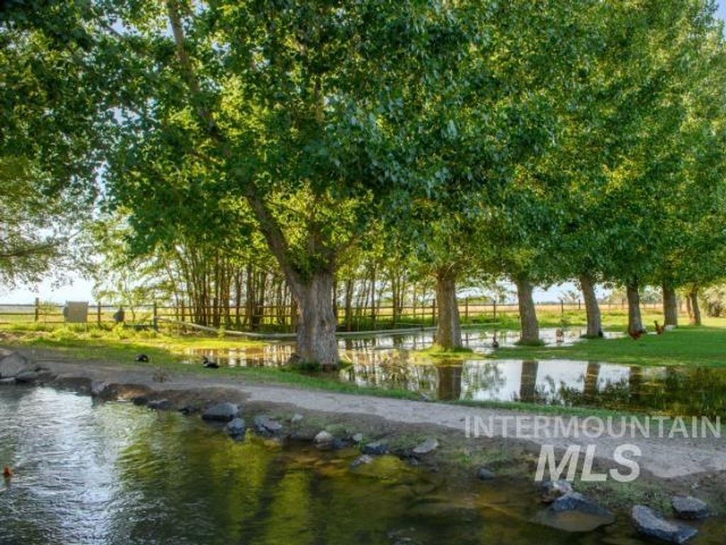 6891 W 2000 S, Rexburg, ID 83440 photo 27