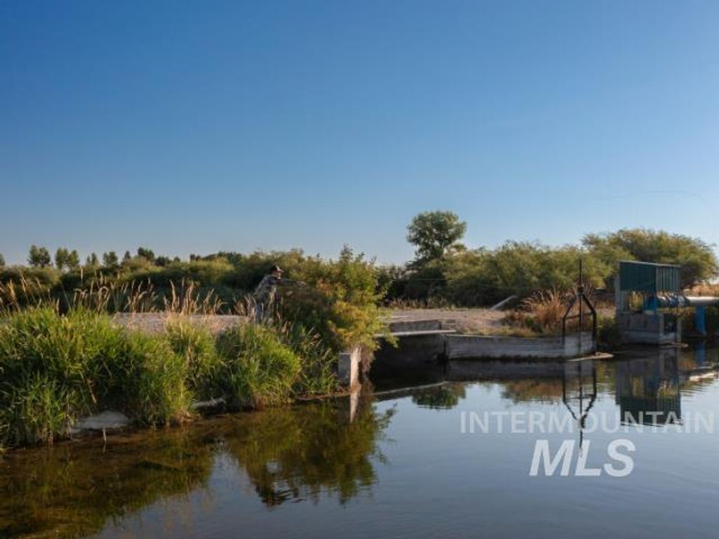 6891 W 2000 S, Rexburg, ID 83440 photo 28