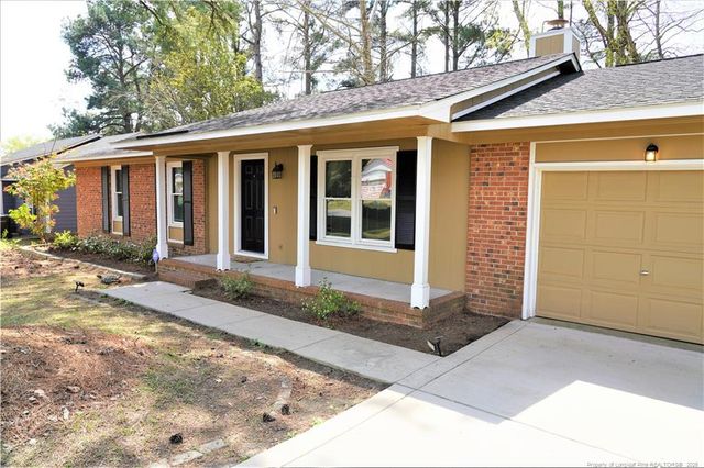 6982 Bostick Drive, Fayetteville, NC 28314