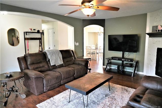 6982 Bostick Drive, Fayetteville, NC 28314