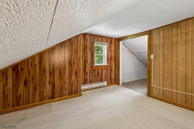 15 Elm St, Mount Olive Twp., NJ 07828