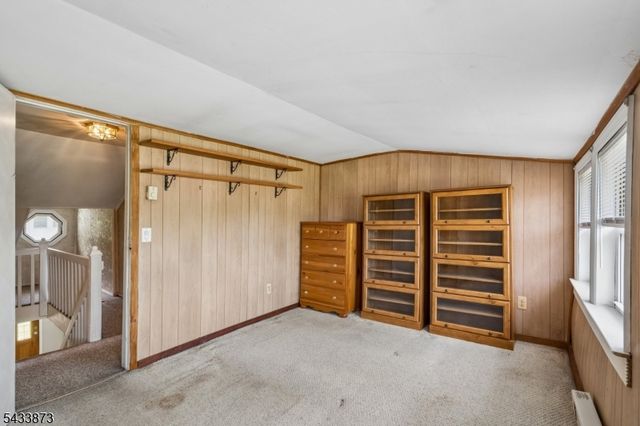 15 Elm St, Mount Olive Twp., NJ 07828
