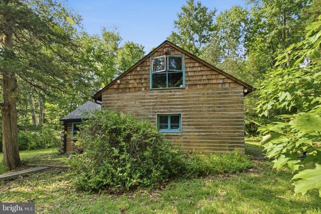 12 NATURES WAY, Upper Black Eddy, PA 18972