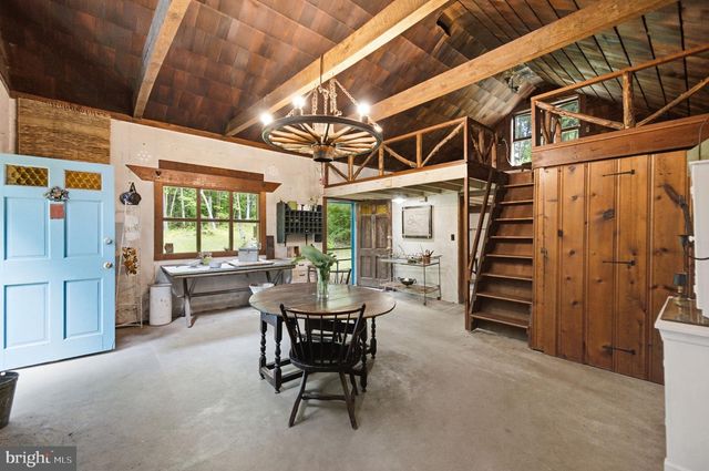 12 NATURES WAY, Upper Black Eddy, PA 18972