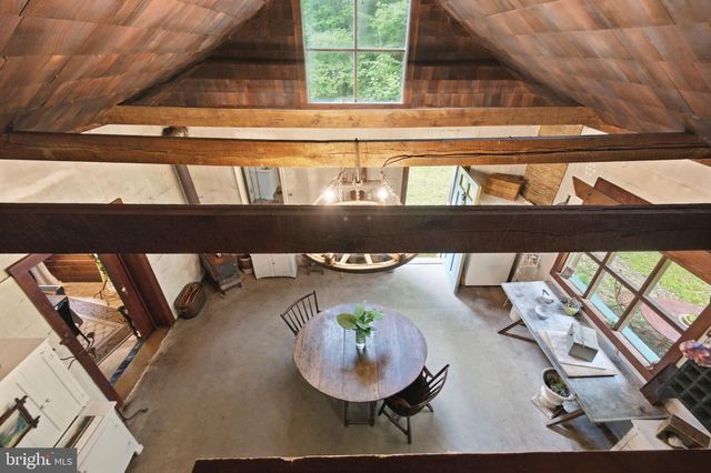 12 NATURES WAY, Upper Black Eddy, PA 18972