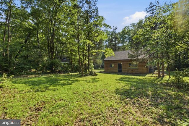 12 NATURES WAY, Upper Black Eddy, PA 18972