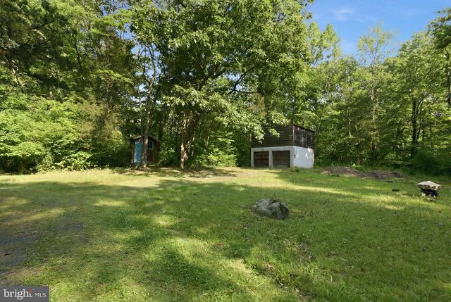 12 NATURES WAY, Upper Black Eddy, PA 18972