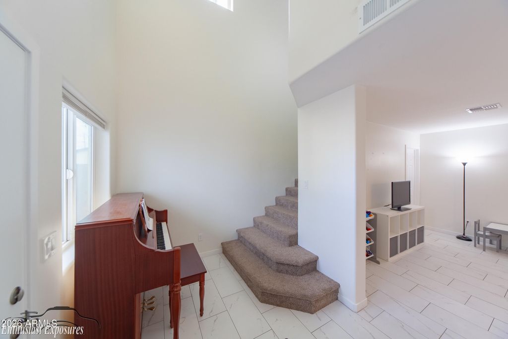 8042 S Calle Moctezuma --, Guadalupe, AZ 85283 — photo 5