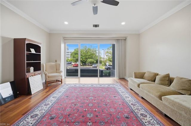 40 Rader St Apt 101, Norfolk, VA 23510