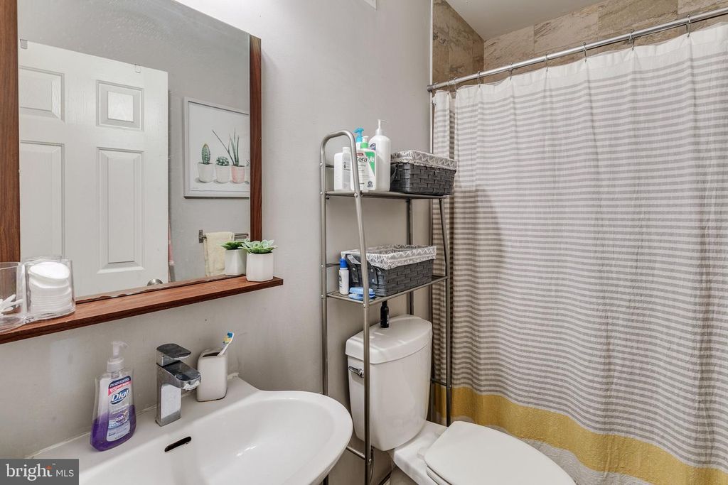 1628 N WILLINGTON ST, Philadelphia, PA 19121 — photo 3