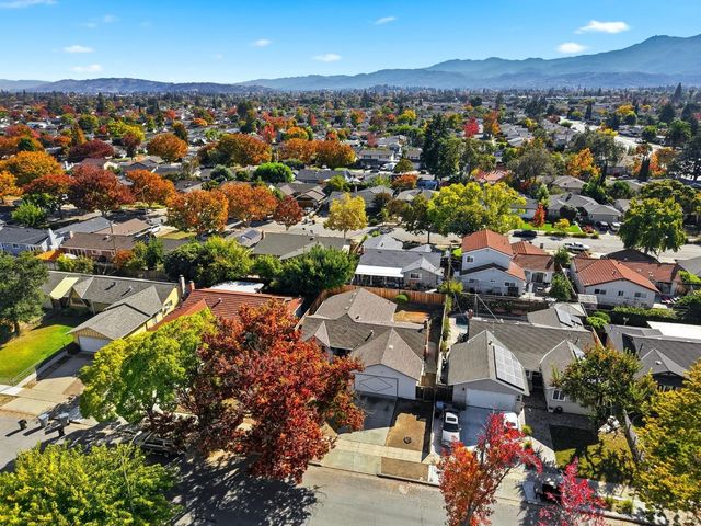 1598 Willowbrook Drive, San Jose, CA 95118