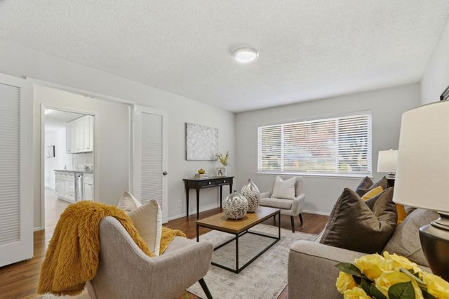 1598 Willowbrook Drive, San Jose, CA 95118