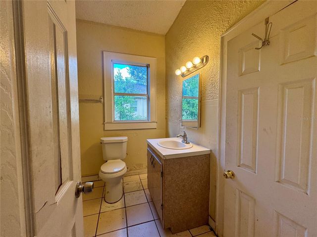 3305 SANCHEZ STREET, Tampa, FL 33605