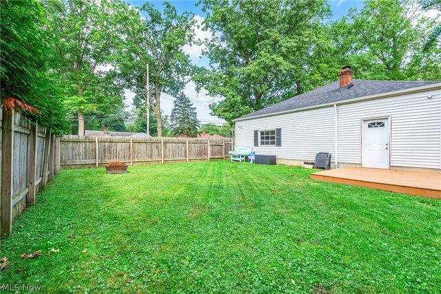 24479 Gessner Road, North Olmsted, OH 44070