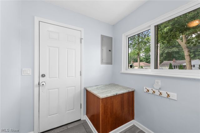 24479 Gessner Road, North Olmsted, OH 44070