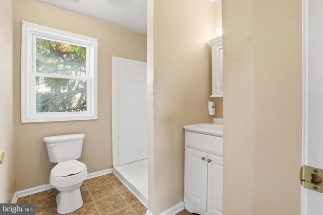 3824 KINGSTON WAY, Bensalem, PA 19020