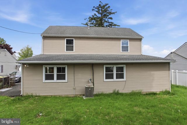 3824 KINGSTON WAY, Bensalem, PA 19020