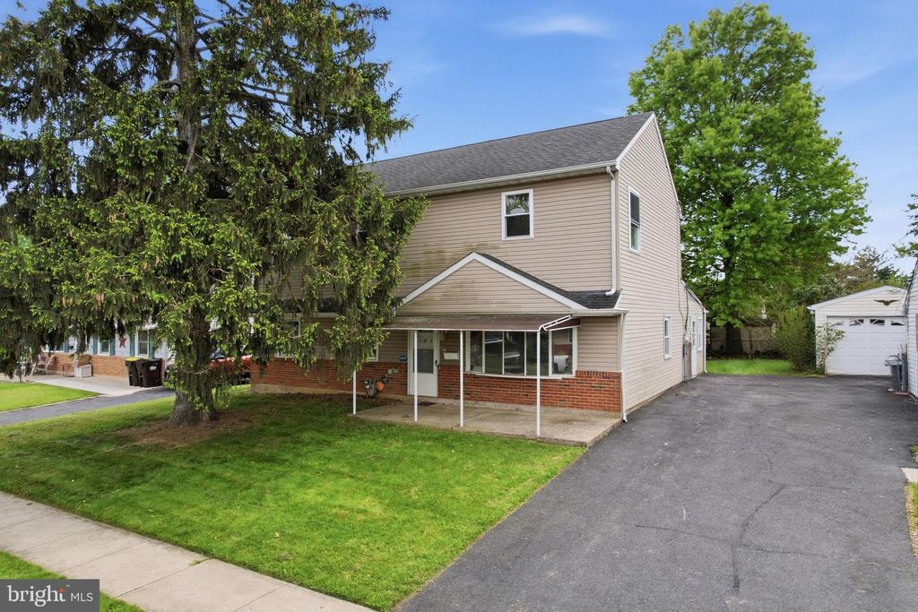 3824 KINGSTON WAY, Bensalem, PA 19020
