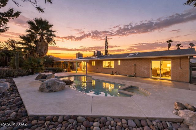4561 N Tierra Alta Drive, Tucson, AZ 85749