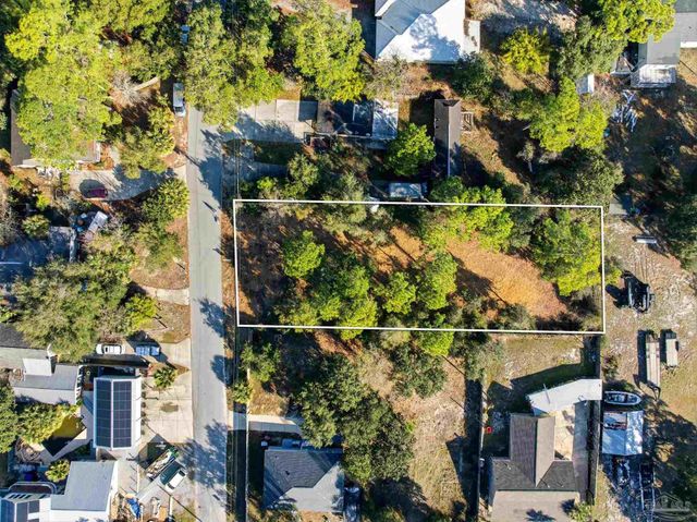 1032 Shady Pine Dr, Gulf Breeze, FL 32563