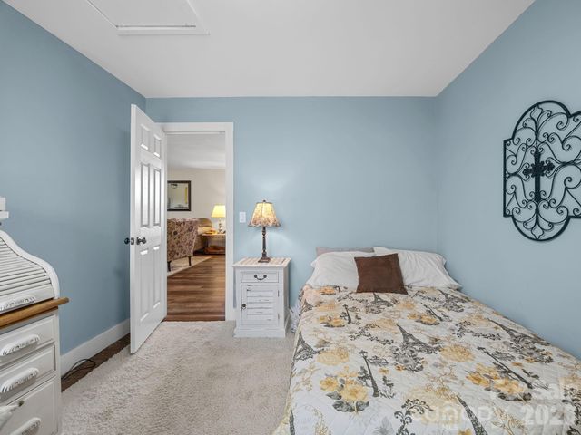 1434 Lake Adger Road, Mill Spring, NC 28756