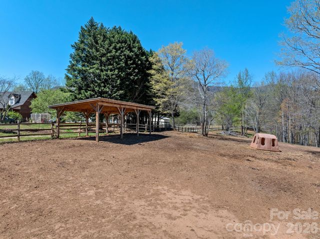 1434 Lake Adger Road, Mill Spring, NC 28756