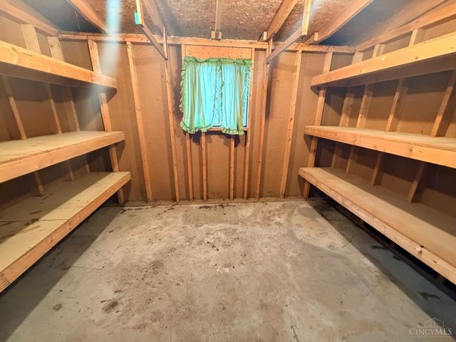 207 Biddle Avenue, Harrison, OH 45030