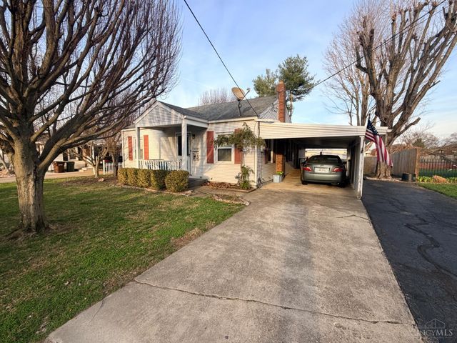 207 Biddle Avenue, Harrison, OH 45030