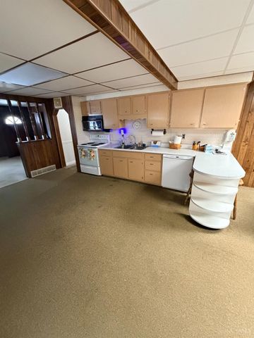 207 Biddle Avenue, Harrison, OH 45030