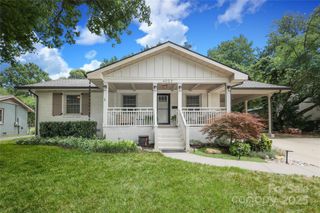 4023 Abbeydale Drive, Charlotte, NC 28205
