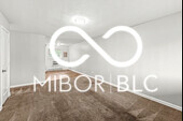 10301 Medallion Drive 214, Indianapolis, IN 46231