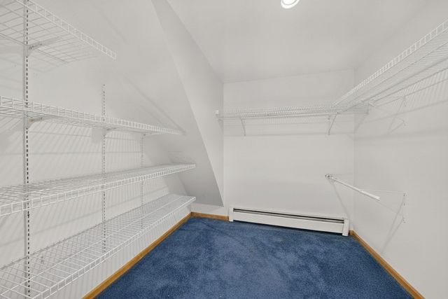 32 Slades Farm Ln, Dartmouth, MA 02748