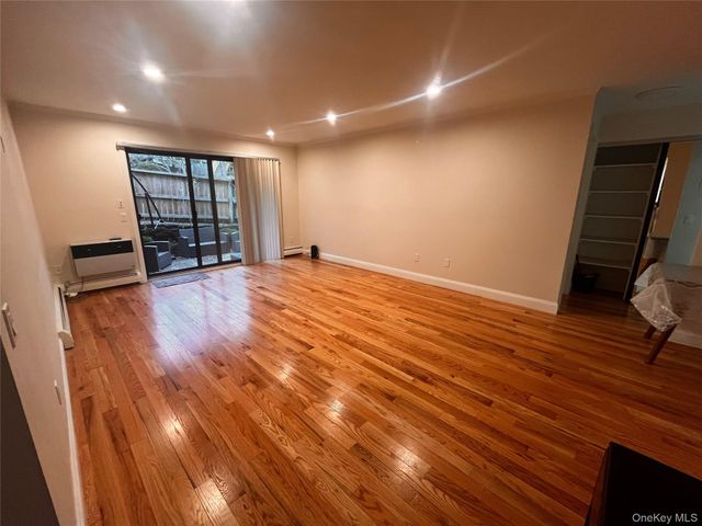 28 Hillside Terrace F, White Plains, NY 10601