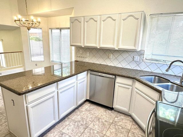 472 W Country Estates Avenue, Gilbert, AZ 85233