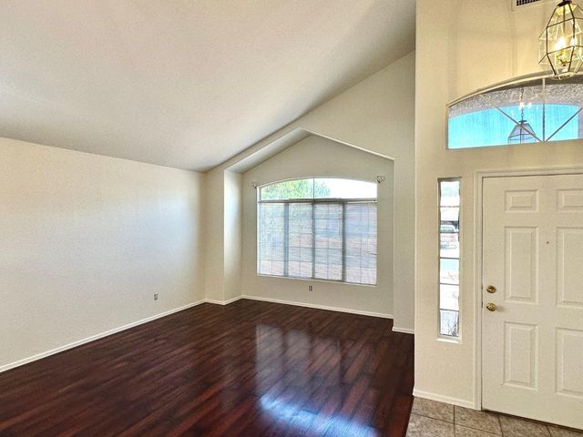 472 W Country Estates Avenue, Gilbert, AZ 85233