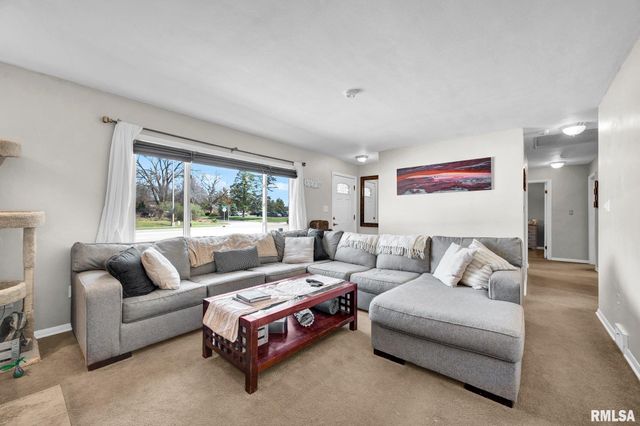 1806 W GLEN Avenue, Peoria, IL 61614