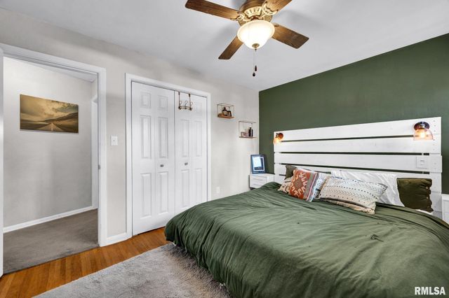 1806 W GLEN Avenue, Peoria, IL 61614