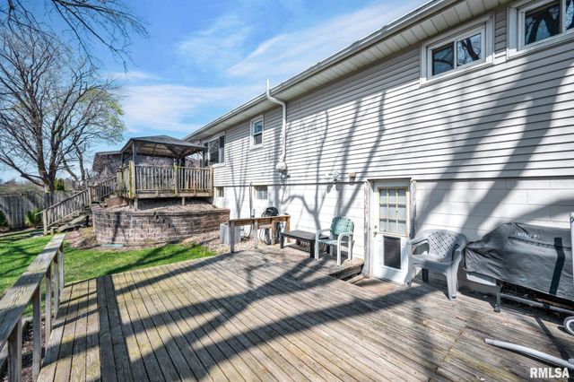 1806 W GLEN Avenue, Peoria, IL 61614