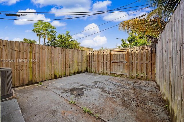 8466 NW 4th Court 8466, Miami, FL 33150